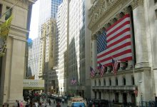 Wall Street menunggu kebijakan The Fed Rabu depan 7 wall street new york