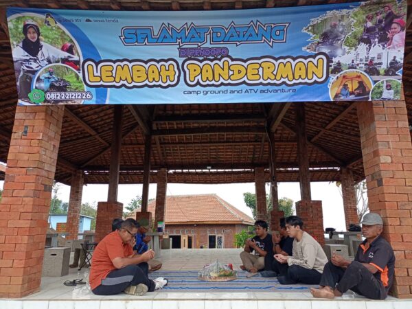 wisata alam Lembah Panderman