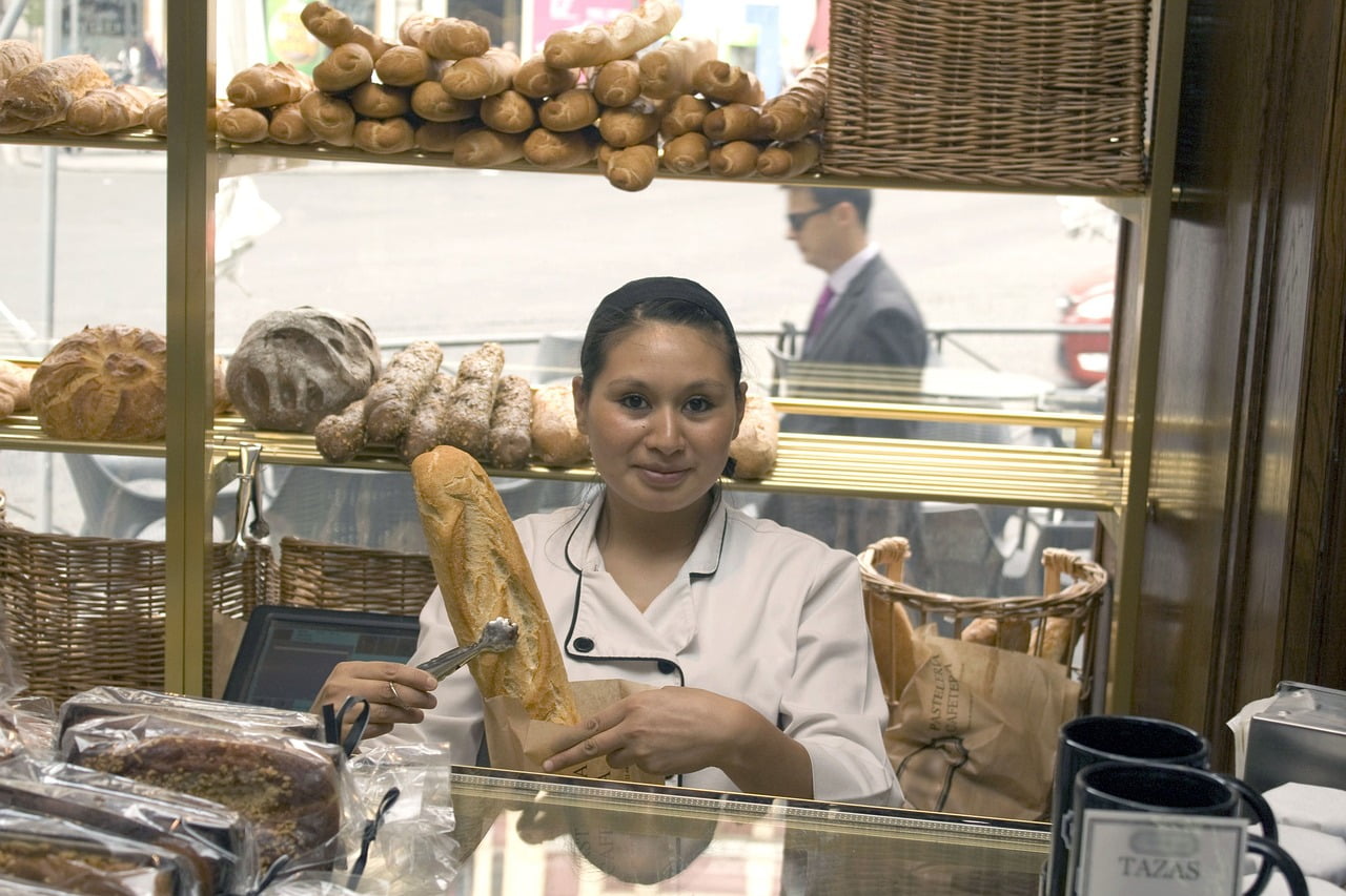 Buka Rahasianya! 11 Tips Cara Memilih Bisnis Franchise Makanan yang Menguntungkan 2 cara memilih bisnis franchise makanan