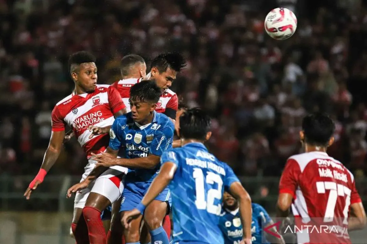 Euforia Kemenangan Persib Juara Liga 1 Indonesia dan Konvoi Ikonik di Bandung 1 Persib Juara Liga 1 Indonesia