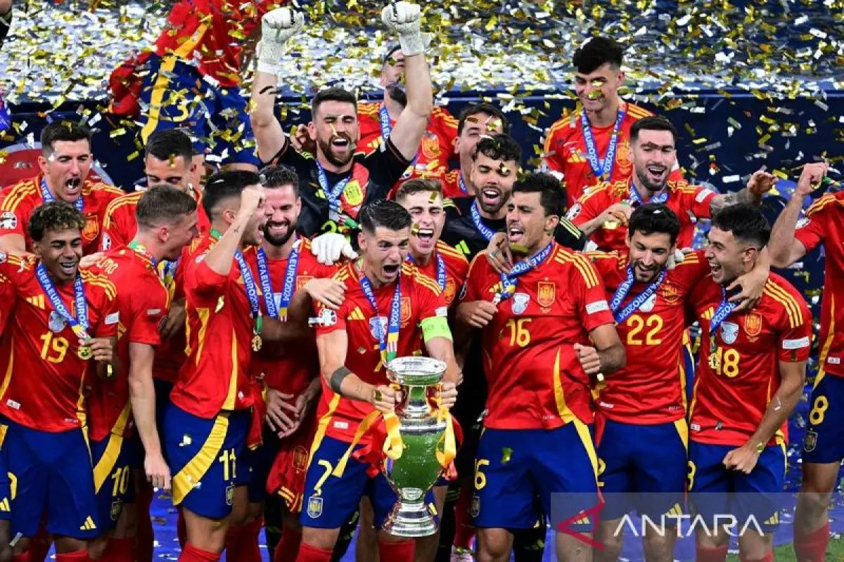 Timnas Spanyol Juara Euro 2024: Mengalahkan Inggris dengan Skor 2-1 di Final yang Menegangkan! 1 Timnas Spanyol Juara Euro 2024