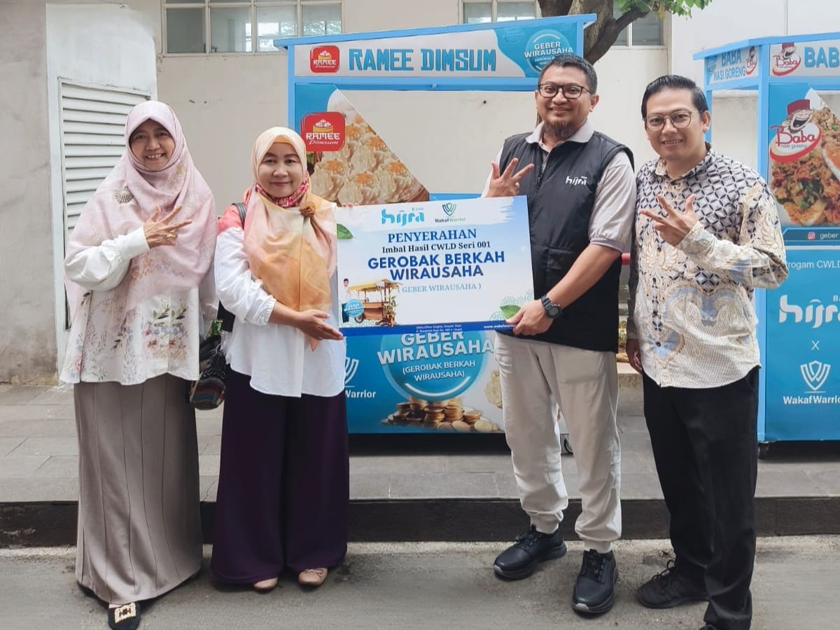 10 UMKM Kembali Dapatkan Gerobak Berkah Wirausaha dari Wakaf Warrior 1 Gerobak Berkah Wirausaha