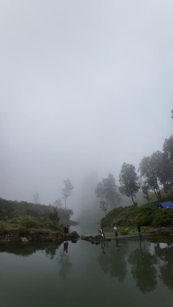 Menyelami Keindahan Danau Segara Anak dalam Perjalanan Dari Pelawangan Rinjani #4 27 Danau Segara Anak
