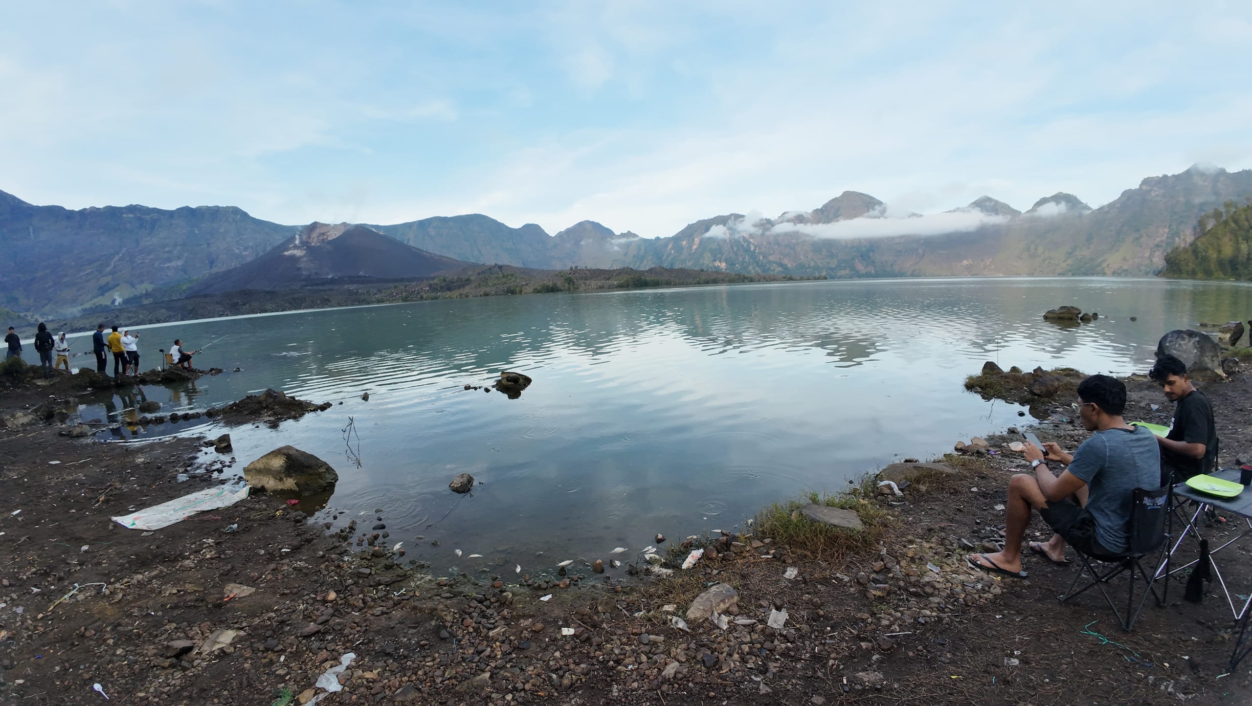 Menyelami Keindahan Danau Segara Anak dalam Perjalanan Dari Pelawangan Rinjani #4 12 Danau Segara Anak