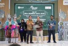 Depot Air Minum Hydromart Raih Penghargaan Waralaba IFRA 2025 dari Mendag Budi Santoso 9 depot air minum hydromart