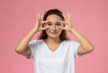 Meningkatkan Penglihatan: 8 Latihan Mata Sederhana untuk Kesehatan Mata Alami 6 Pembersih Helm